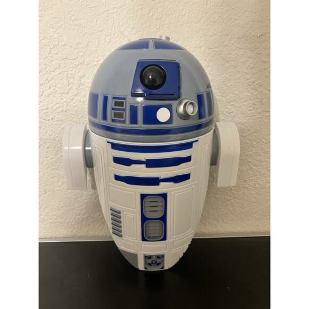 Star Wars R2-D2 Wall Mount 3D Night Light Deco FX Works Great LED